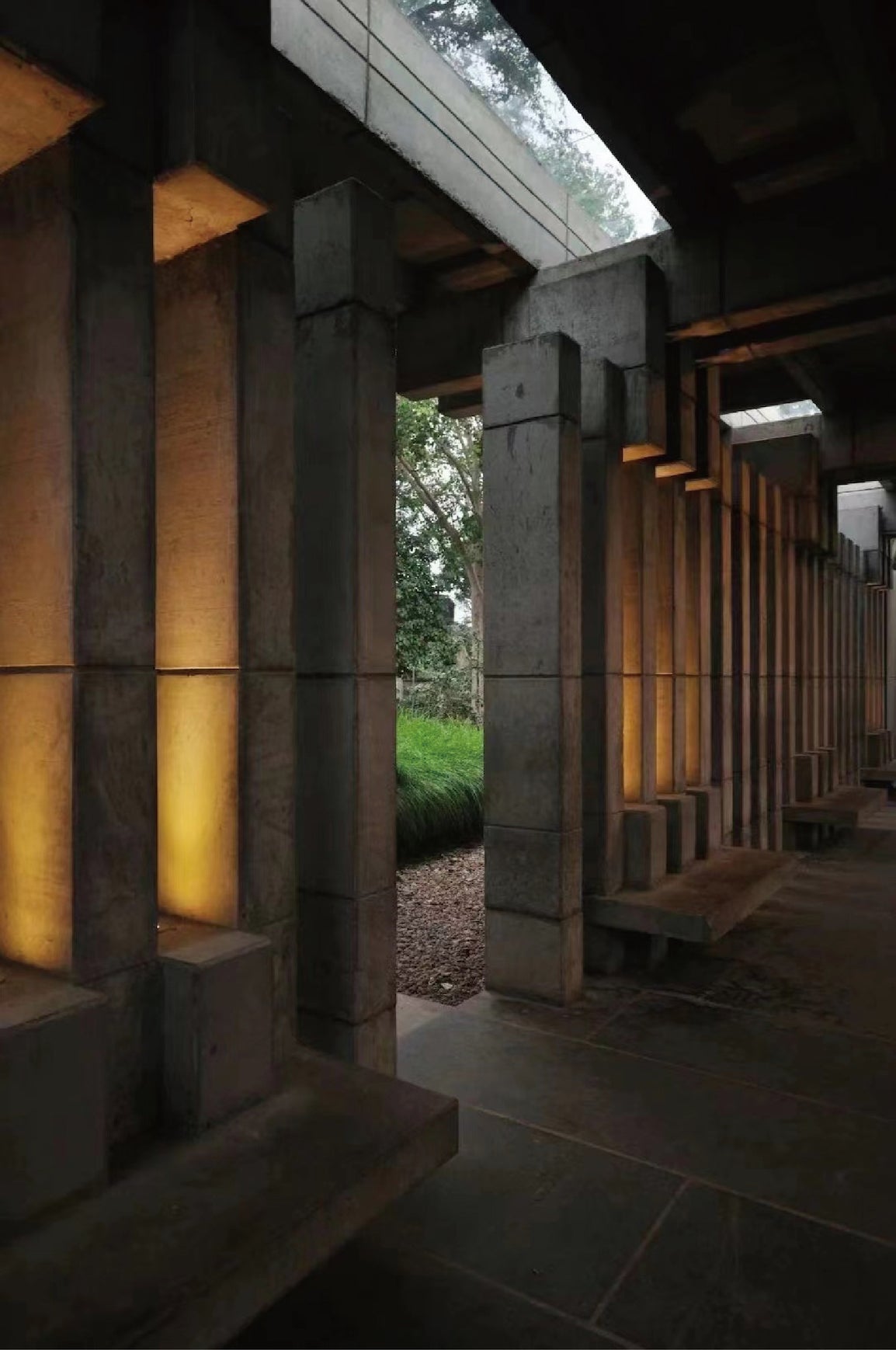 DuraGreen Focusc 32 Outdoor Uplight